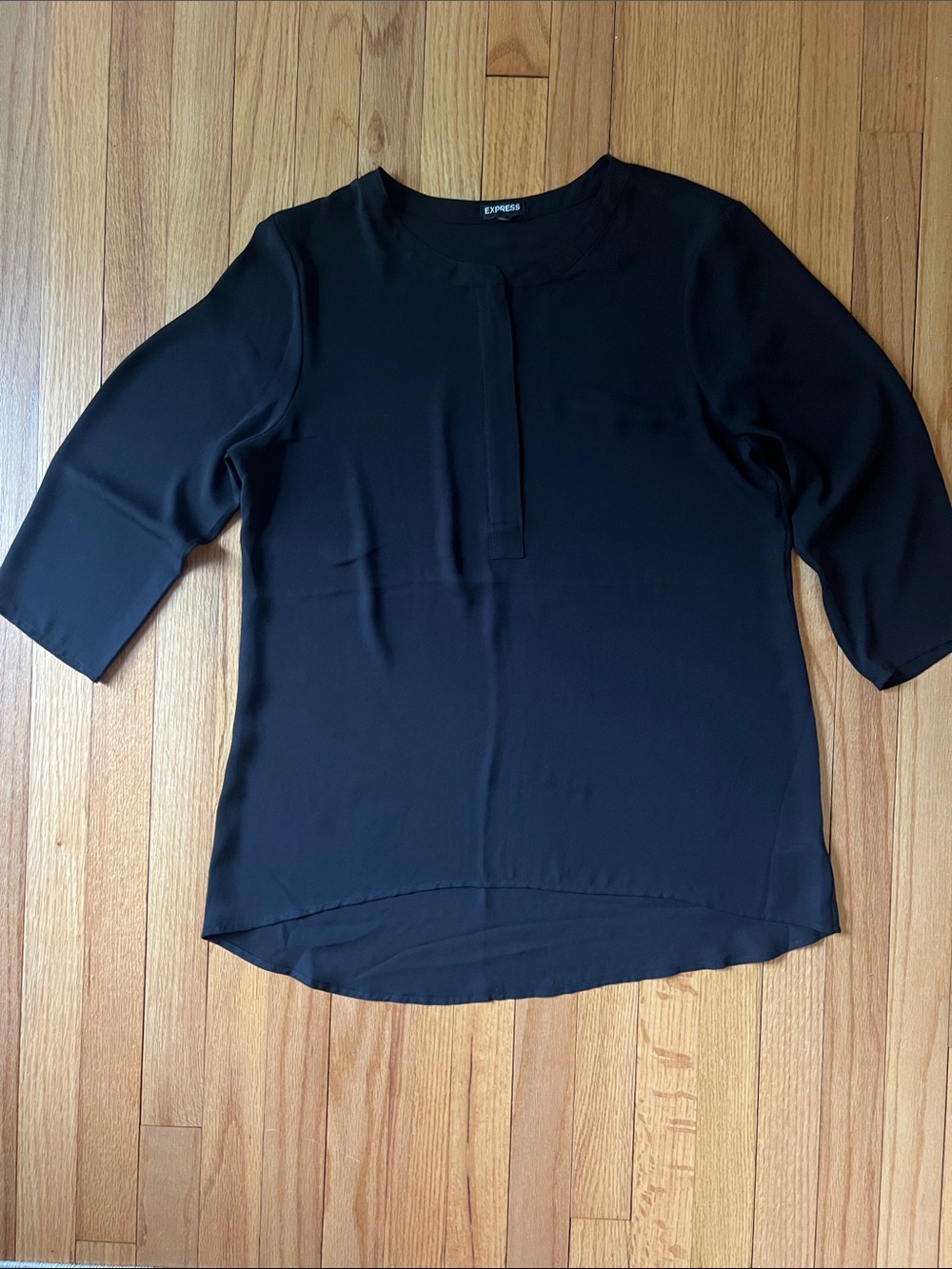 Express Black 3/4 Sleeve Crewneck Blouse